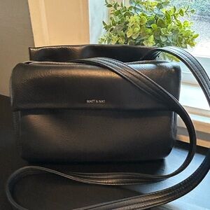 Matt & Nat Crossbody purse.